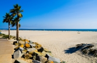 Pláže v San Diego jsou už v dubnu horké jako na konci léta.
