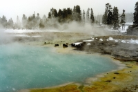 Yellowstone vás očaruje mnohými přírodními kouzly.