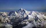 Jaké jsou nejvyšší hory světa: Na Everestu straší a Kilimandžáru hrozí katastrofa! 
