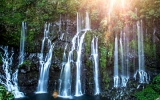 Vodopády ve smrtelně nebezpečném kaňonu: Poznejte drsnou krásu ostrova Réunion