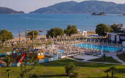 bazén a dětský areál v zante beach