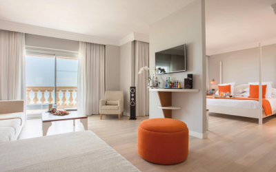 Suite sea front