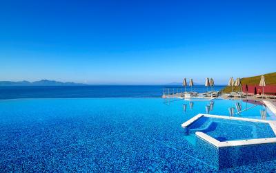 infinity pool2