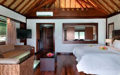 MOZ Hilton Moorea Panoramic OW Bungalow.gallery_image.3