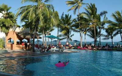 Hlavný bazén | Bamburi Beach Hotel