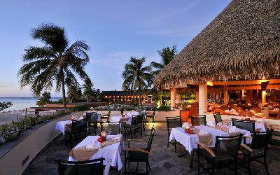 MOZ Intercontinental Moorea Restaurant (2).gallery_image.1