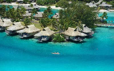 MOZ Intercontinental Overwater Bungalow_2.gallery_image.1