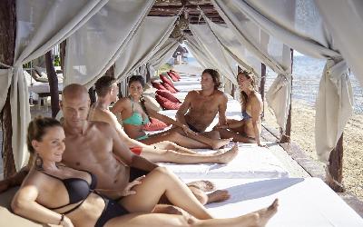 desire-riviera-beach-beds-couples