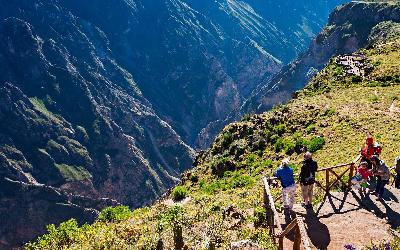 Peru | Mirador de la Cruz del Condor