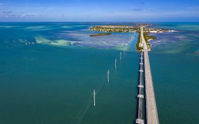 USA | Overseas Highway - příjezd na Key West