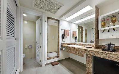 Double Standard Room - Bathroom