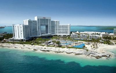 RIU Cancun Aerial View