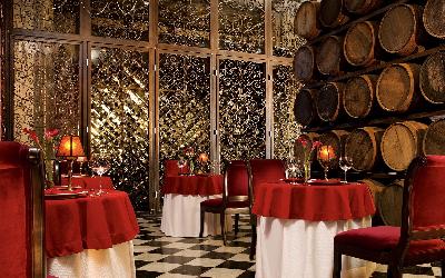 Bordeaux - French Á la Carte Restaurant