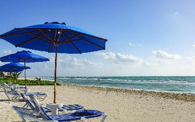 Beach with Sunbeds