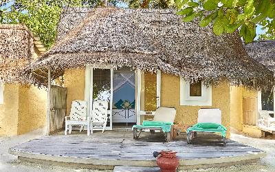 Beach Bungalow Exterior