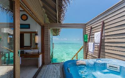 Jacuzzi Water Villa Bathroom