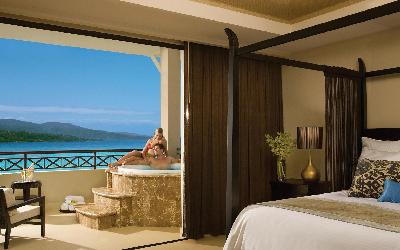 Preferred Club Presidential Suite Ocean Front