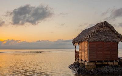 Water bungalow