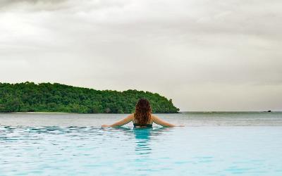 Infinity pool