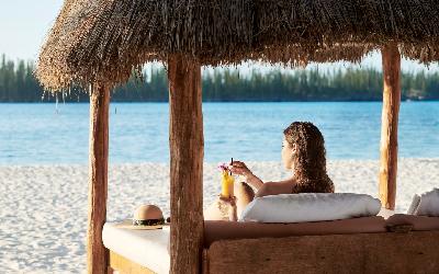 Daybeds on Oro Bay Beach