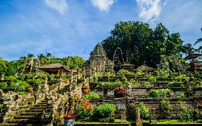 Bali_AdobeStock_212374918