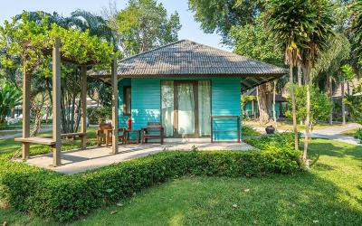 DLX COTTAGE 2