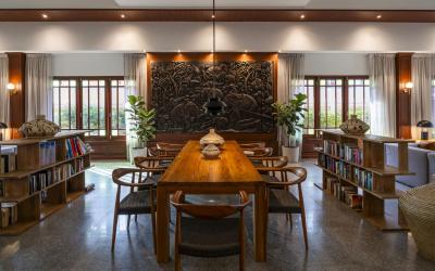 AA LOBBY 3