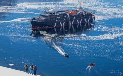 Loď Magellan Explorer