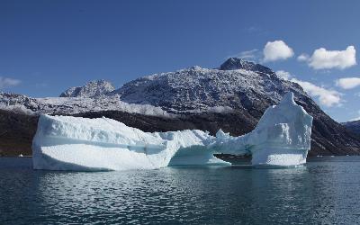 Iceberg at Sermitsiaq mountain. Photo - Klaus Eskildsen, Visit Greenland