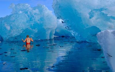 Koupel v tyrkysových vodách | Visit Greenland