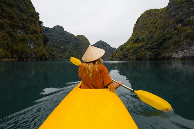 Halong Bay na kajaku