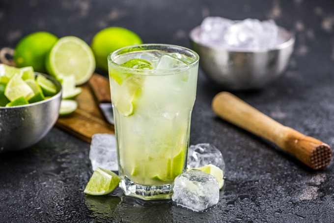 Caipirinha - národní drink Brazílie