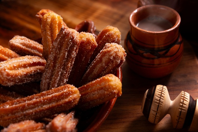 Churros - sladký mexický dezert